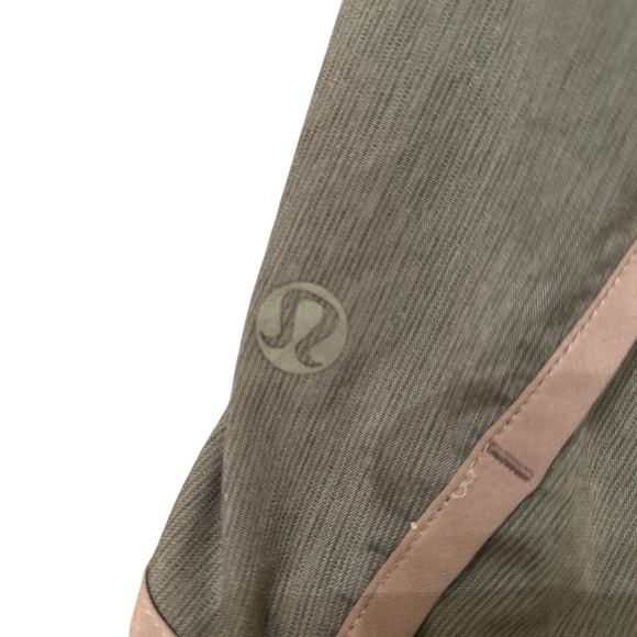 Lululemon Run time Shorts Size 6 - Picture 8 of 14